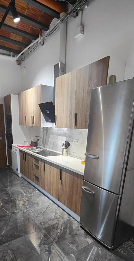 Beautiful Appartment In Martorell Buitenkant foto